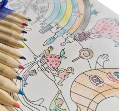 détails coloriage cadeau enfant